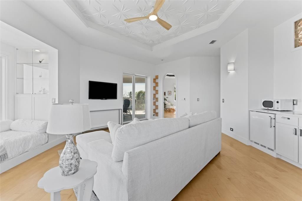 En Venta: $9,995,000 (4 camas, 4 baños, 4141 Pies cuadrados)