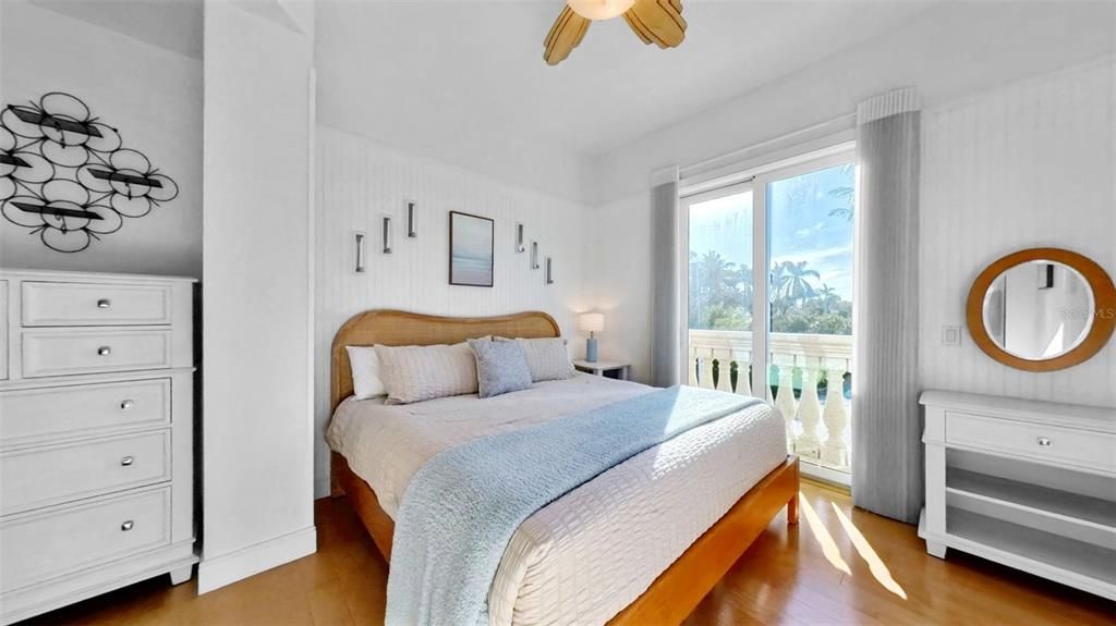 En Venta: $9,995,000 (4 camas, 4 baños, 4141 Pies cuadrados)