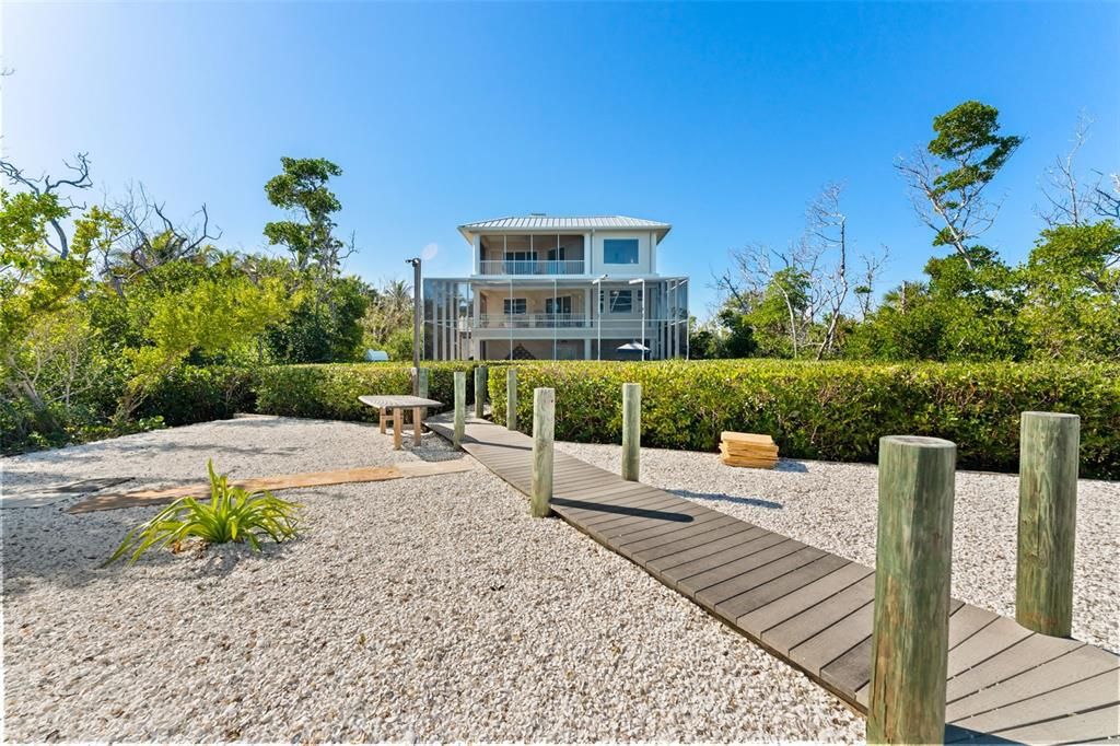 En Venta: $9,995,000 (4 camas, 4 baños, 4141 Pies cuadrados)