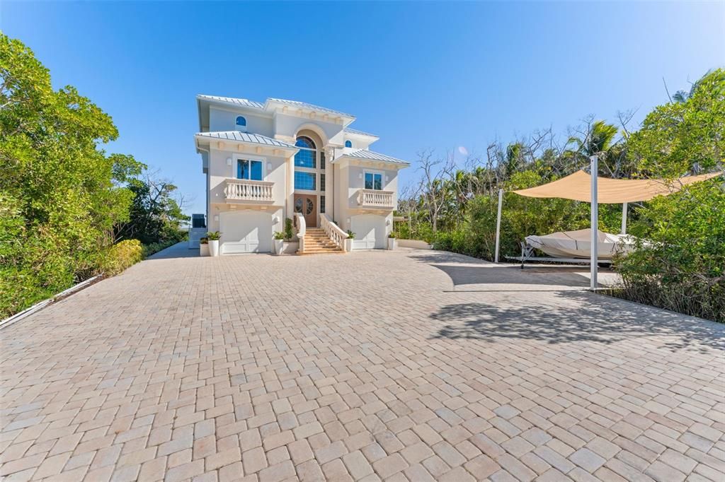 En Venta: $9,995,000 (4 camas, 4 baños, 4141 Pies cuadrados)