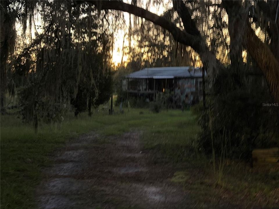 For Sale: $109,000 (3 beds, 2 baths, 960 Square Feet)
