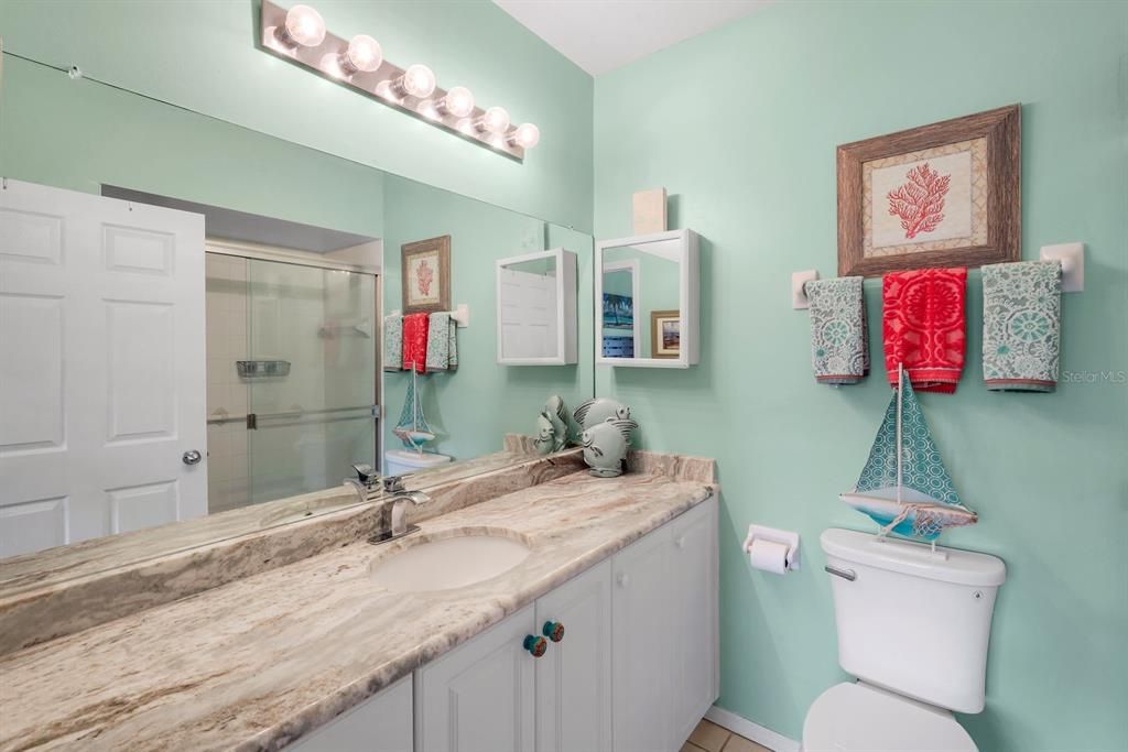Active With Contract: $185,000 (2 beds, 2 baths, 1011 Square Feet)