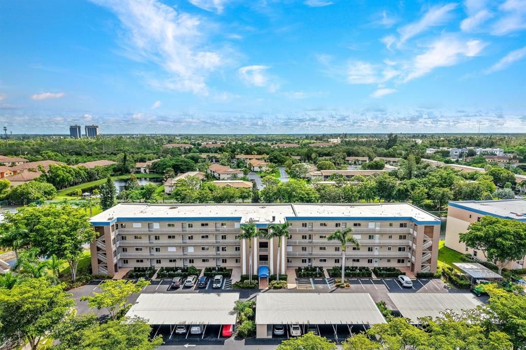 Active With Contract: $185,000 (2 beds, 2 baths, 1011 Square Feet)