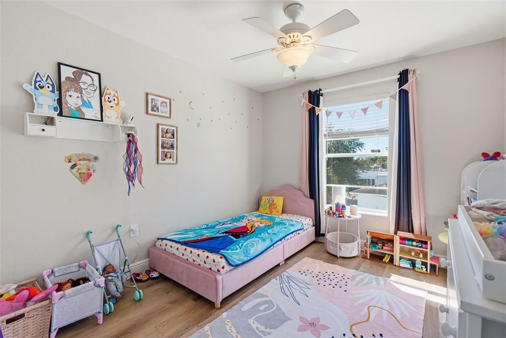 В аренду: $4,495 (4 спален, 2 ванн, 1843 Квадратных фут)