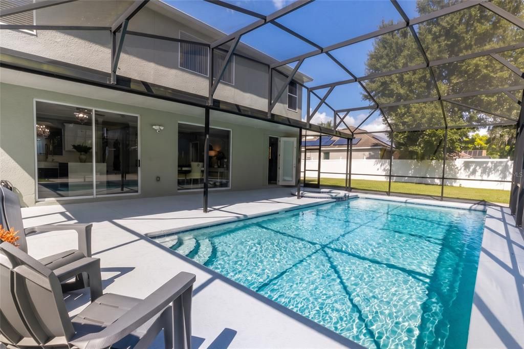For Sale: $730,000 (5 beds, 5 baths, 2821 Square Feet)