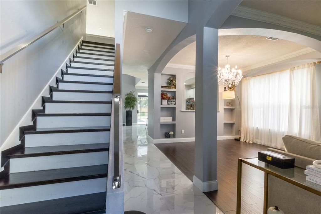 For Sale: $730,000 (5 beds, 5 baths, 2821 Square Feet)