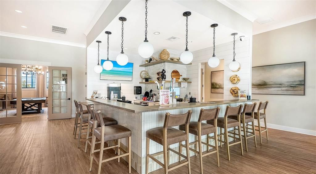 En Venta: $399,900 (3 camas, 2 baños, 2136 Pies cuadrados)