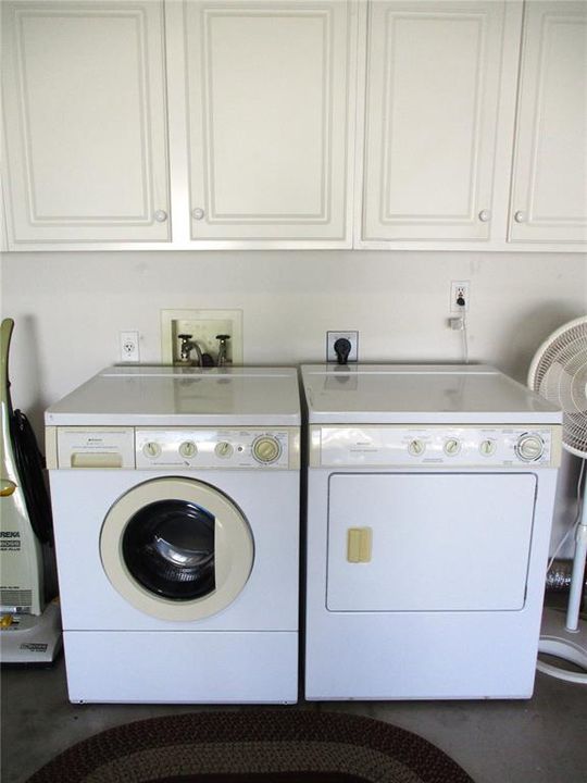 For Sale: $269,000 (2 beds, 2 baths, 1602 Square Feet)