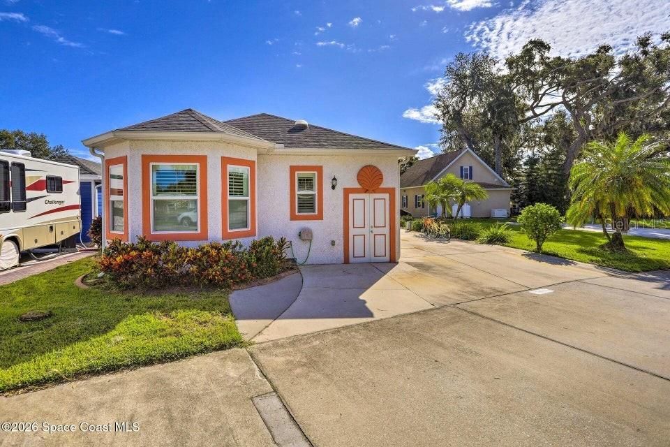 En Venta: $319,900 (1 camas, 1 baños, 936 Pies cuadrados)