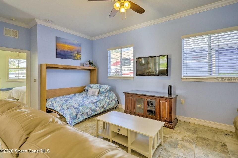 En Venta: $319,900 (1 camas, 1 baños, 936 Pies cuadrados)