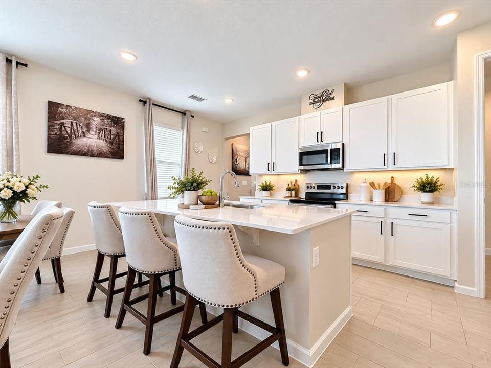В аренду: $2,595 (4 спален, 2 ванн, 2132 Квадратных фут)