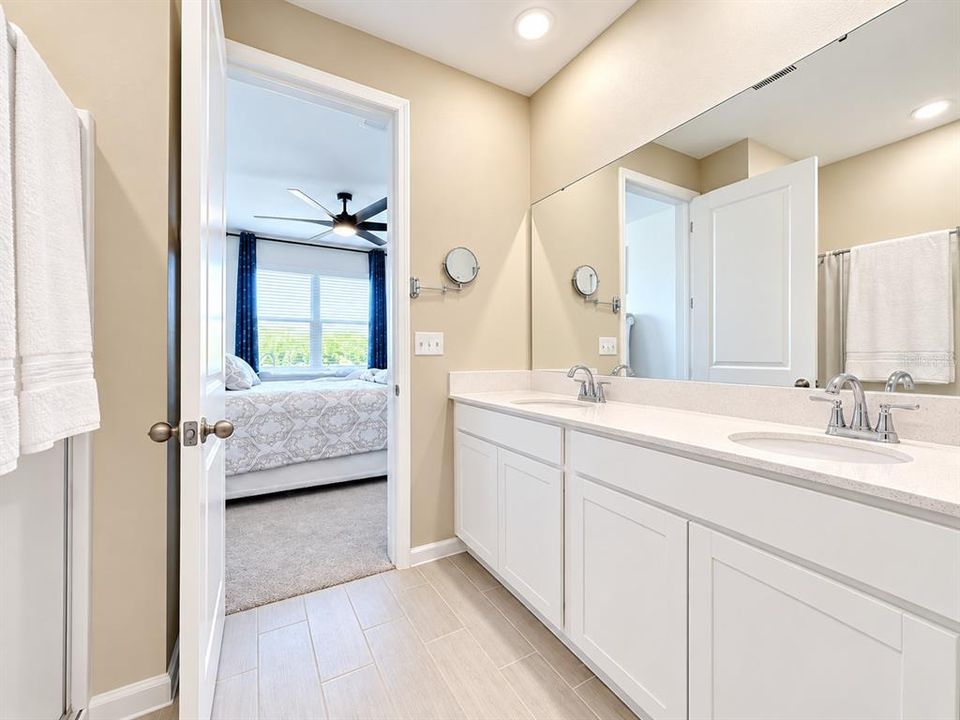 В аренду: $2,595 (4 спален, 2 ванн, 2132 Квадратных фут)