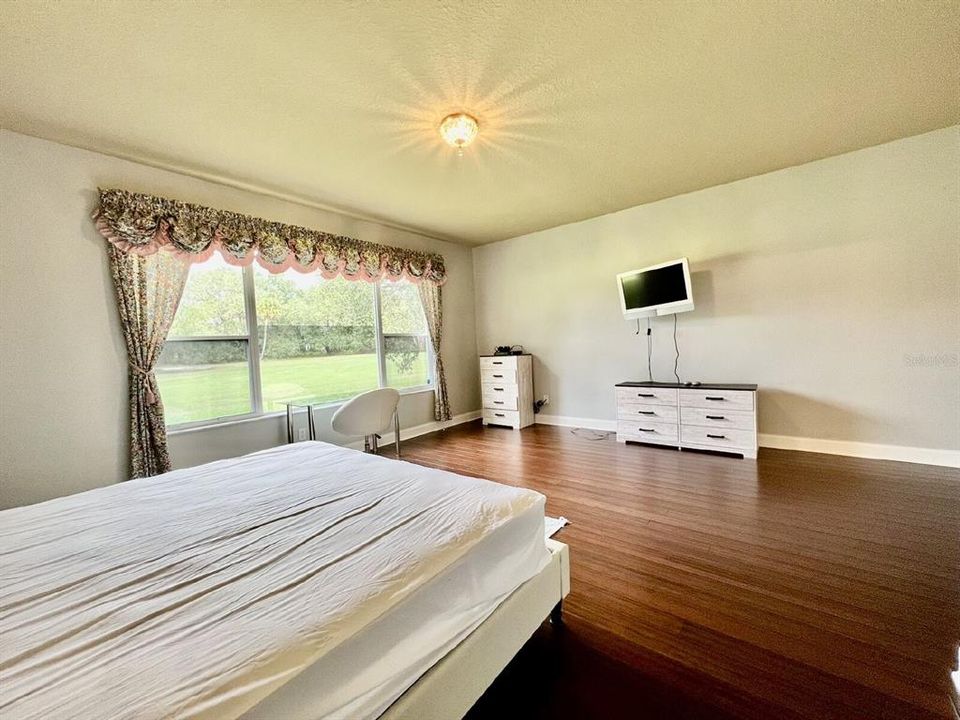 В аренду: $2,600 (3 спален, 2 ванн, 2829 Квадратных фут)