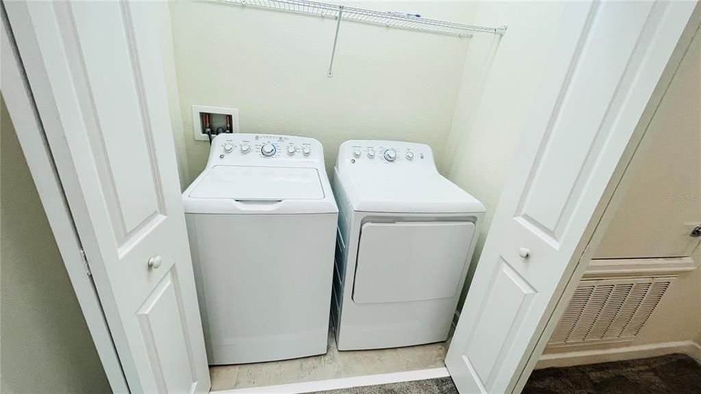 En Renta: $2,450 (3 camas, 2 baños, 1859 Pies cuadrados)