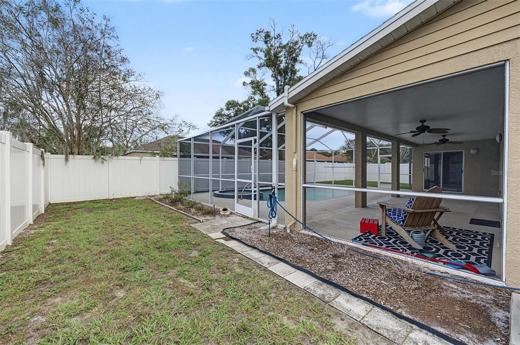 For Sale: $539,900 (4 beds, 2 baths, 1665 Square Feet)
