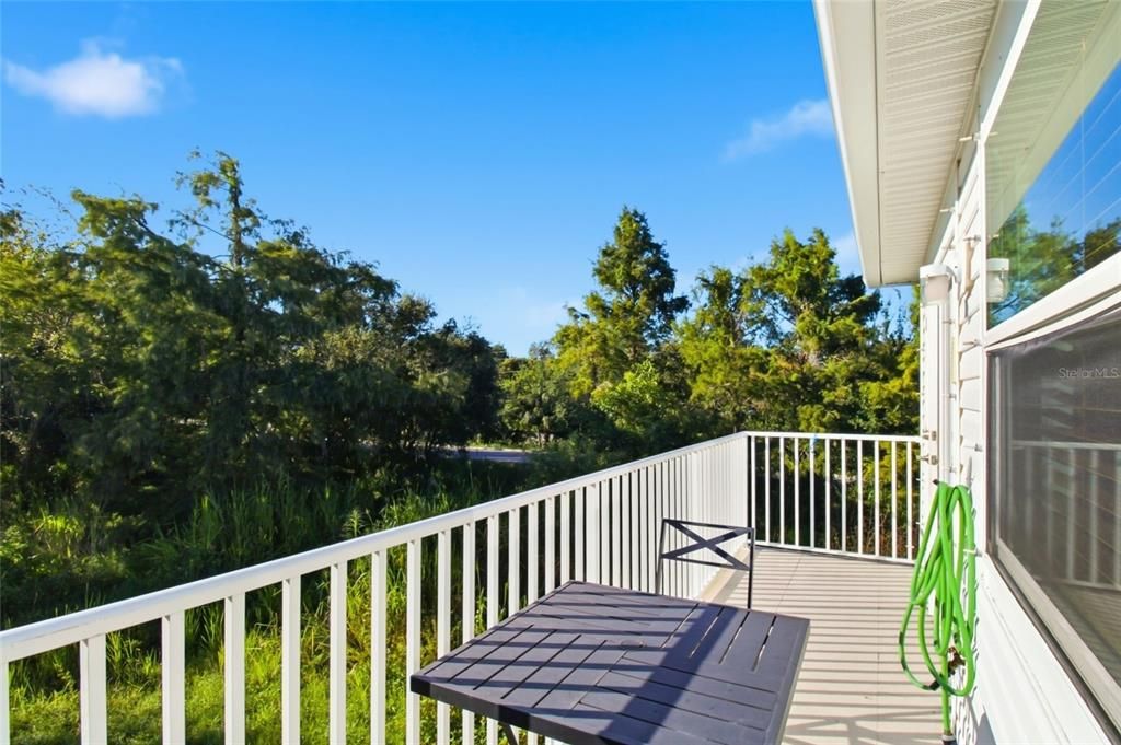 For Sale: $200,000 (2 beds, 2 baths, 1100 Square Feet)