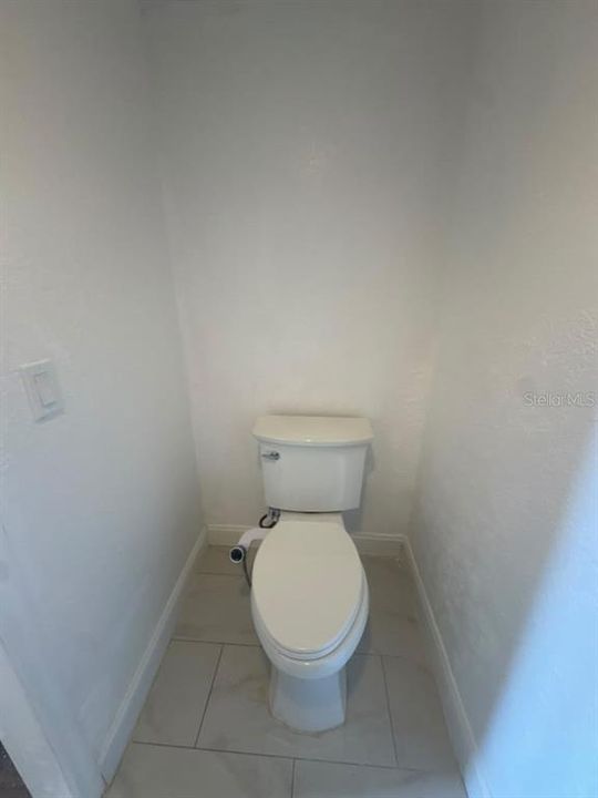 For Sale: $199,000 (2 beds, 2 baths, 1050 Square Feet)