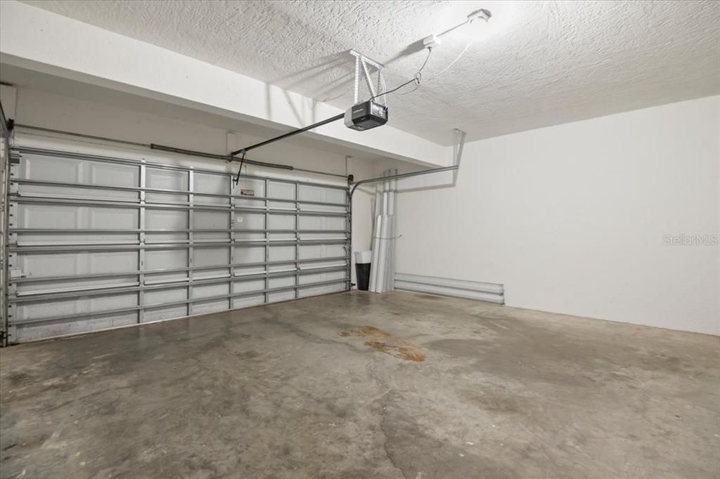 В аренду: $2,350 (3 спален, 2 ванн, 2045 Квадратных фут)