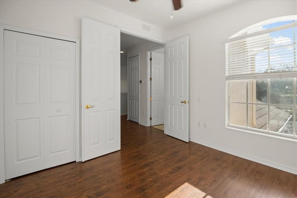 В аренду: $2,350 (3 спален, 2 ванн, 2045 Квадратных фут)