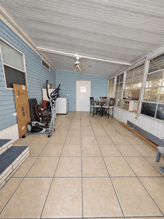 En Venta: $129,900 (2 camas, 2 baños, 828 Pies cuadrados)