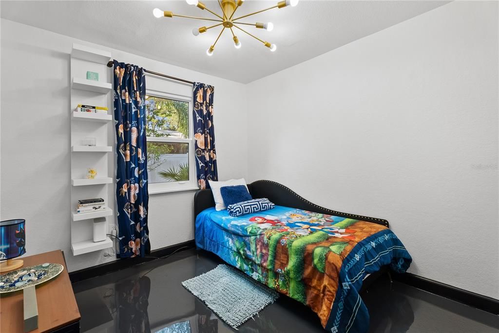 На продажу: $365,000 (3 спален, 1 ванн, 1081 Квадратных фут)