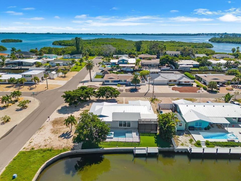 En Venta: $1,199,000 (3 camas, 2 baños, 1781 Pies cuadrados)