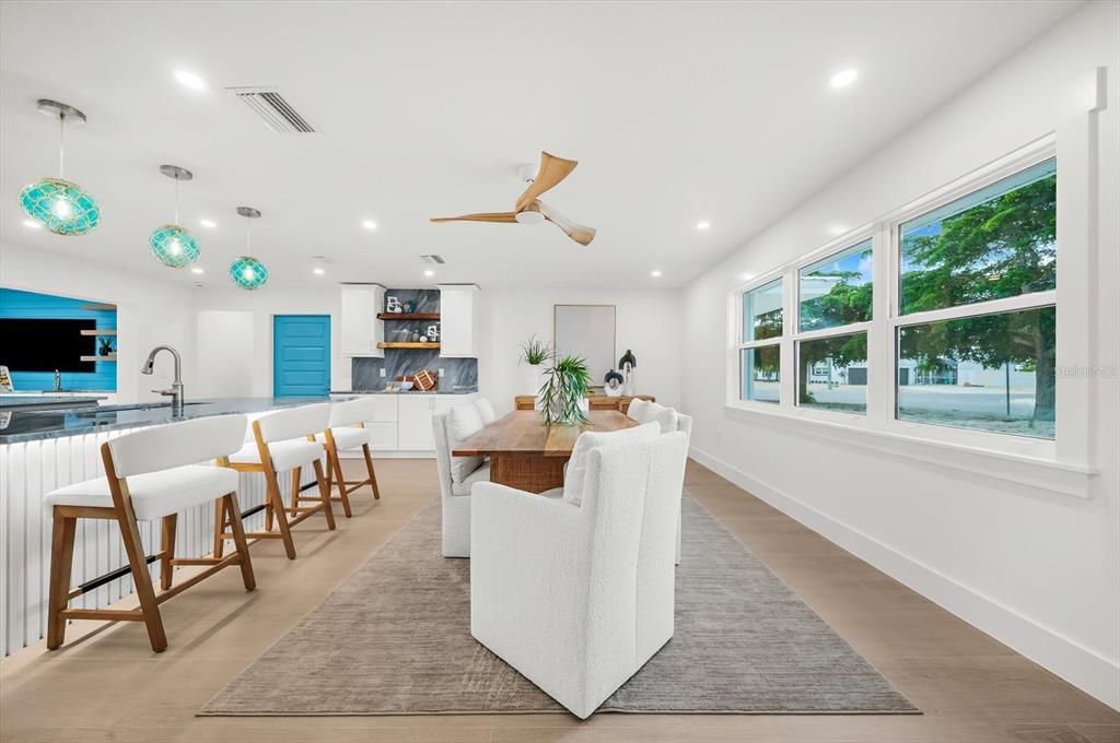 En Venta: $1,199,000 (3 camas, 2 baños, 1781 Pies cuadrados)