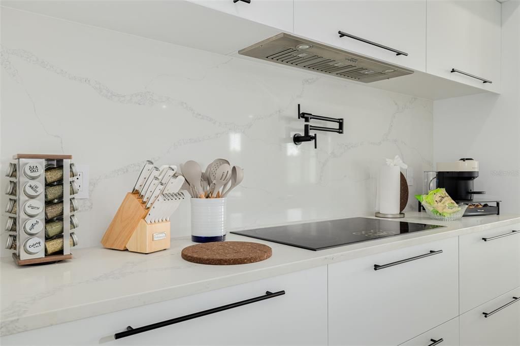 En Venta: $925,000 (4 camas, 3 baños, 2900 Pies cuadrados)