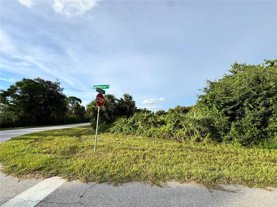 На продажу: $25,000 (0.26 acres)