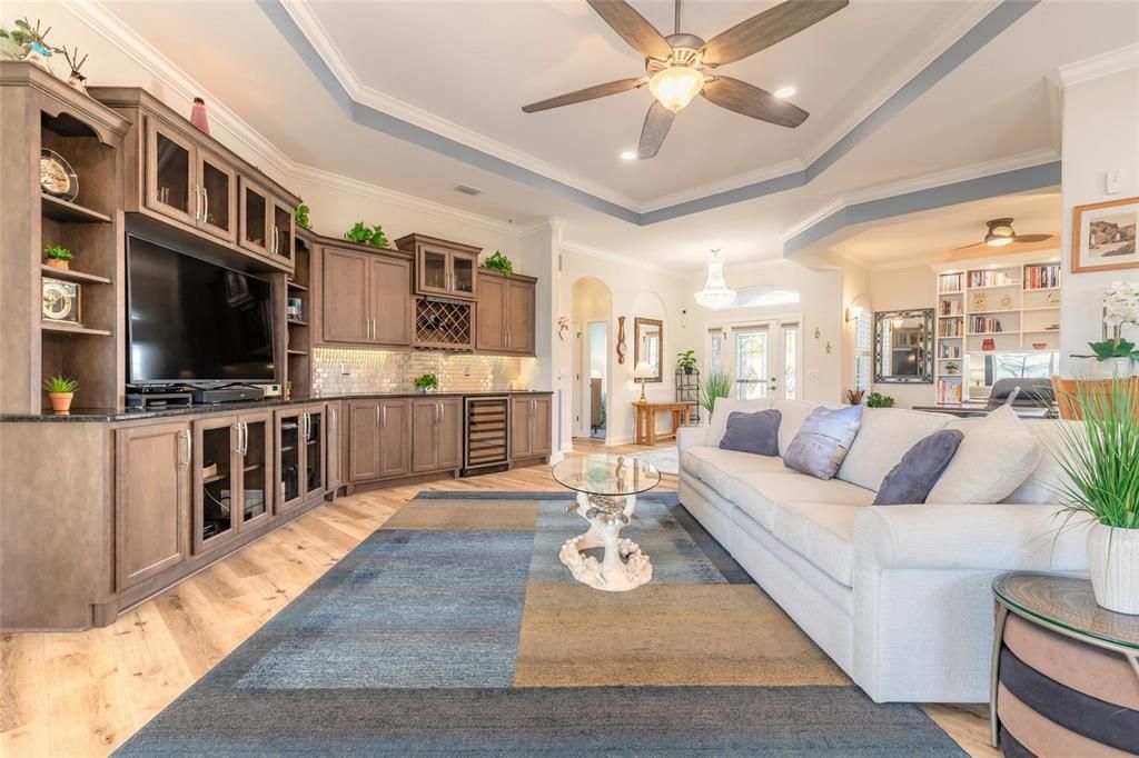 En Venta: $674,900 (3 camas, 2 baños, 1918 Pies cuadrados)