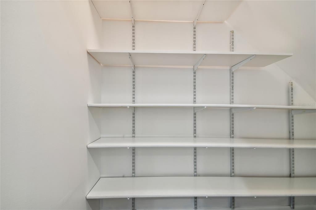 В аренду: $3,300 (2 спален, 1 ванн, 1544 Квадратных фут)