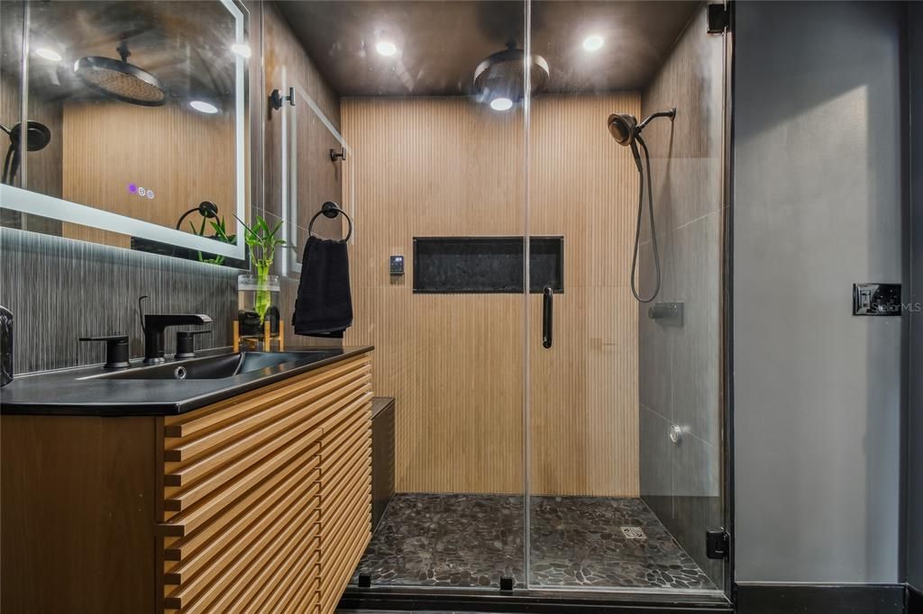 В аренду: $3,300 (2 спален, 1 ванн, 1544 Квадратных фут)
