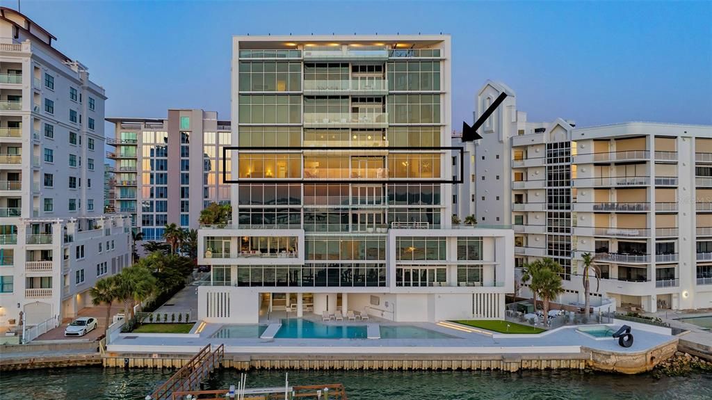 На продажу: $5,250,000 (4 спален, 3 ванн, 4101 Квадратных фут)