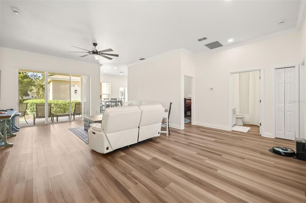 En Venta: $479,000 (3 camas, 2 baños, 1658 Pies cuadrados)