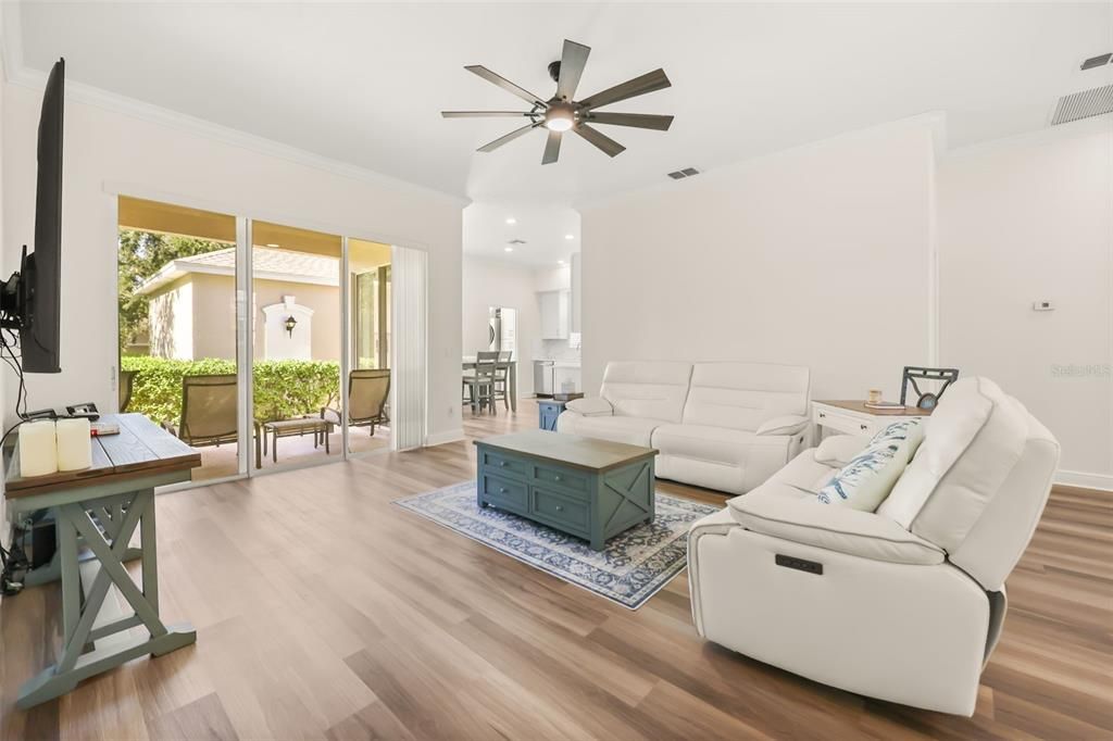 En Venta: $479,000 (3 camas, 2 baños, 1658 Pies cuadrados)
