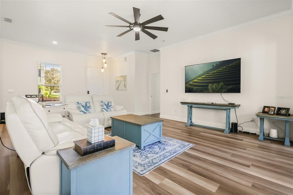 En Venta: $479,000 (3 camas, 2 baños, 1658 Pies cuadrados)