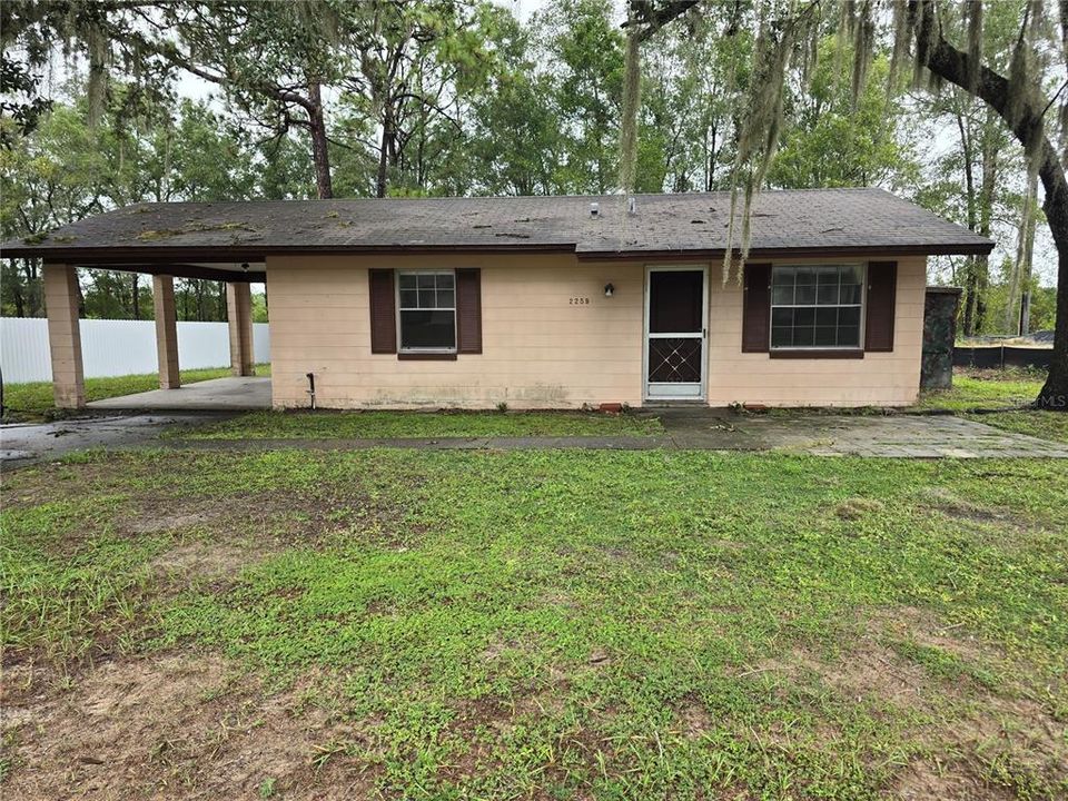 For Rent: $1,050 (1 beds, 1 baths, 800 Square Feet)
