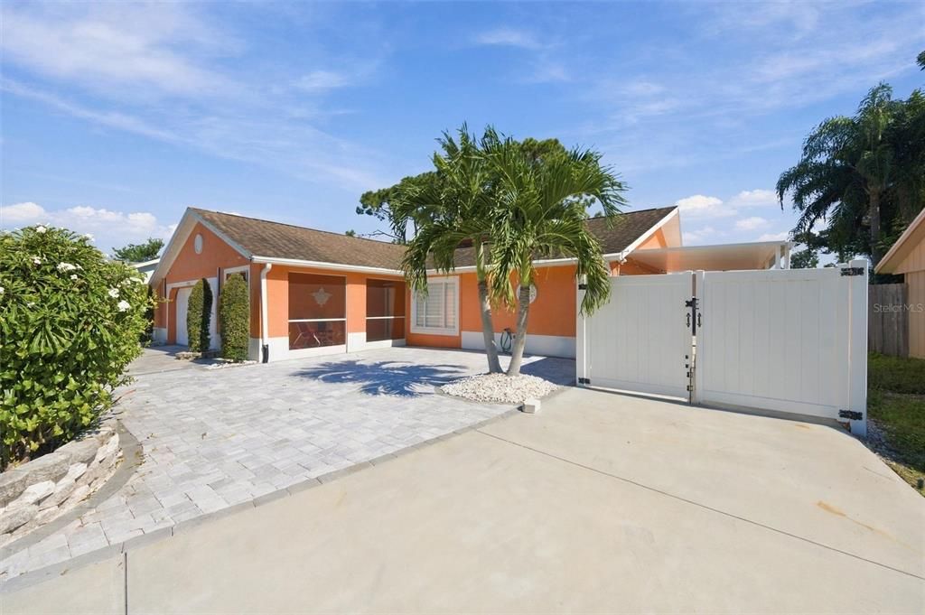 На продажу: $425,000 (3 спален, 2 ванн, 1328 Квадратных фут)