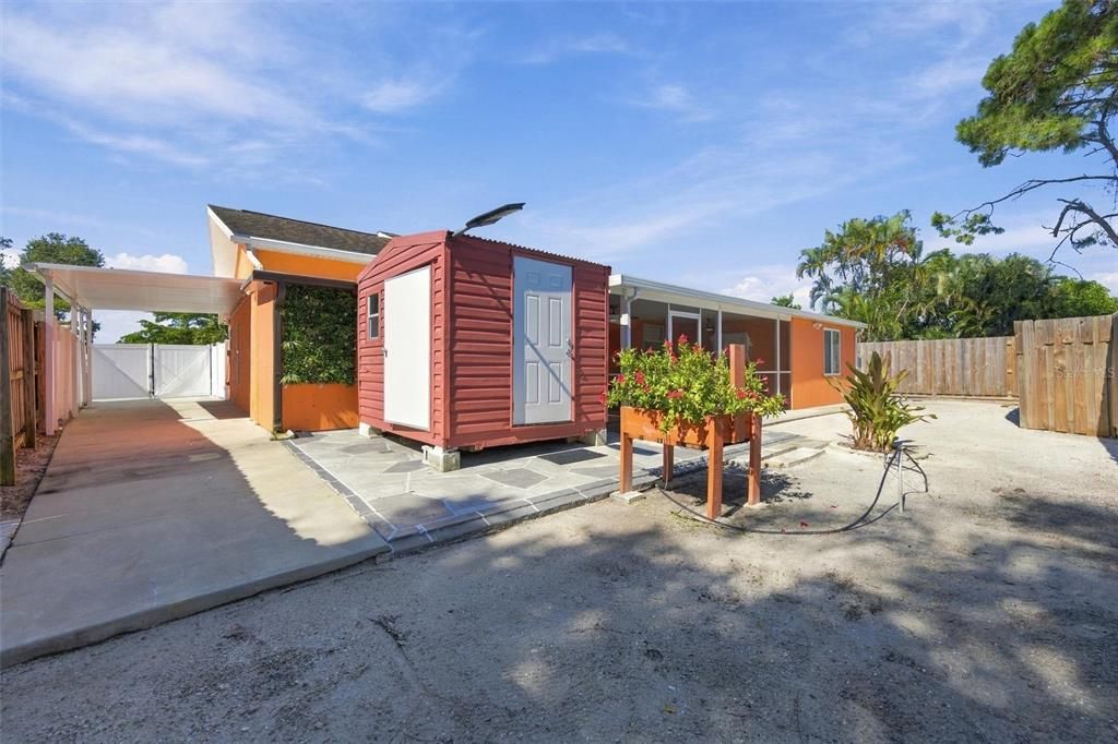 На продажу: $425,000 (3 спален, 2 ванн, 1328 Квадратных фут)