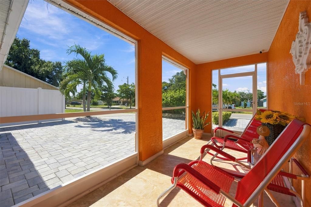 На продажу: $425,000 (3 спален, 2 ванн, 1328 Квадратных фут)