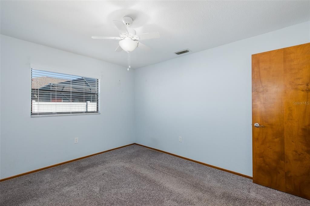 For Sale: $275,000 (3 beds, 2 baths, 2124 Square Feet)