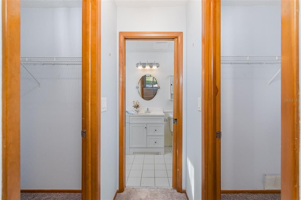 For Sale: $275,000 (3 beds, 2 baths, 2124 Square Feet)