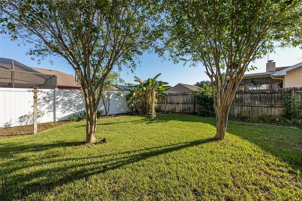 For Sale: $275,000 (3 beds, 2 baths, 2124 Square Feet)