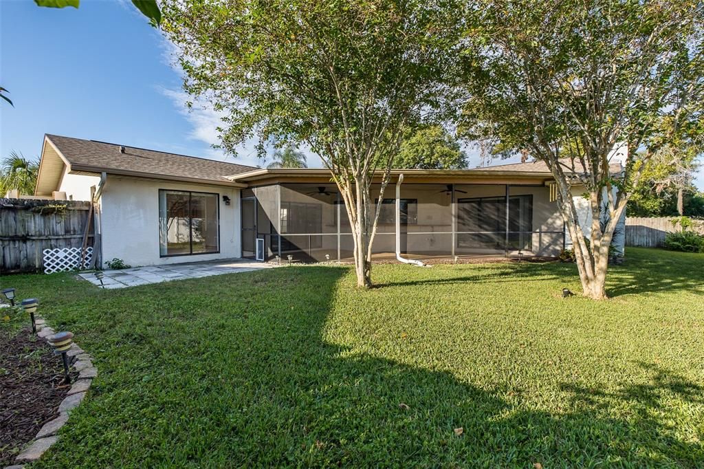 For Sale: $275,000 (3 beds, 2 baths, 2124 Square Feet)