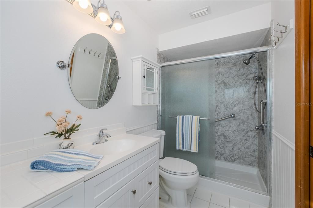 For Sale: $275,000 (3 beds, 2 baths, 2124 Square Feet)