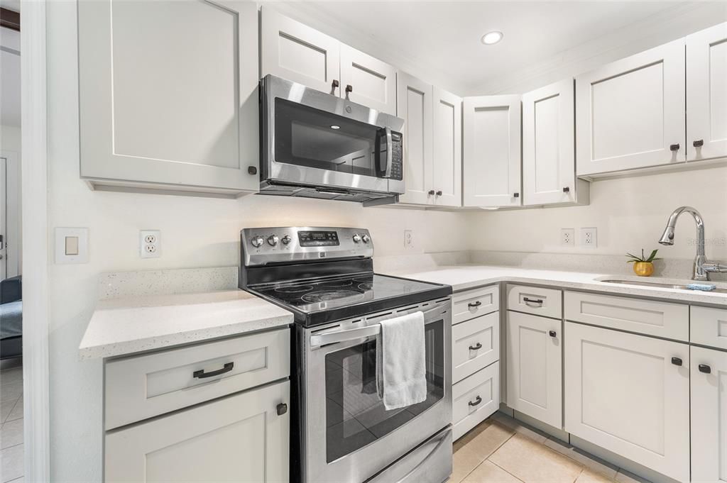 En Venta: $325,000 (3 camas, 2 baños, 1283 Pies cuadrados)