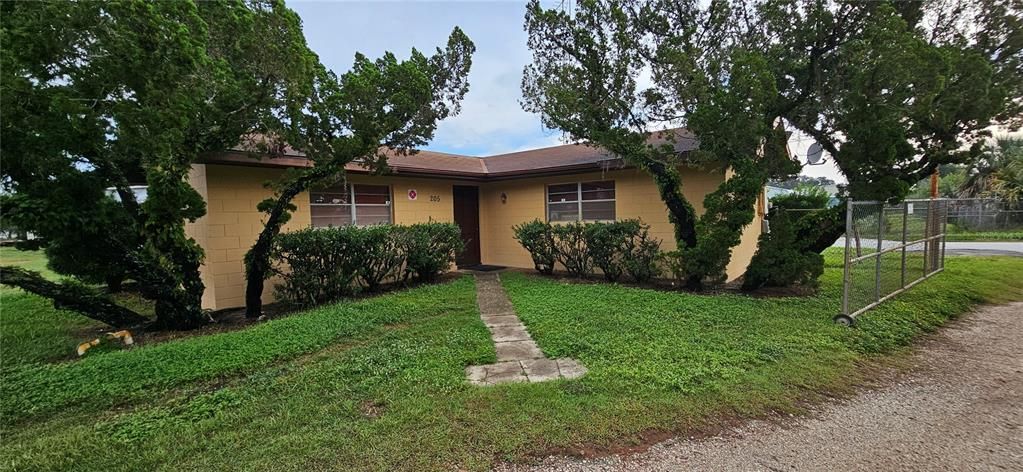 En Venta: $749,000 (0 camas, 0 baños, 770 Pies cuadrados)