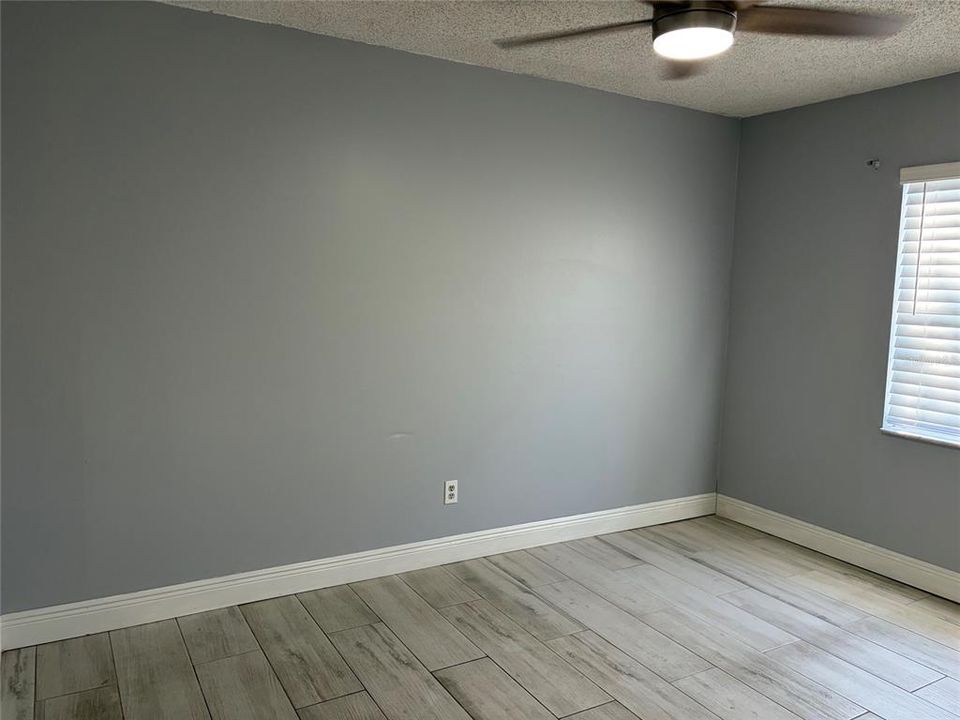 For Rent: $2,500 (3 beds, 1 baths, 1596 Square Feet)