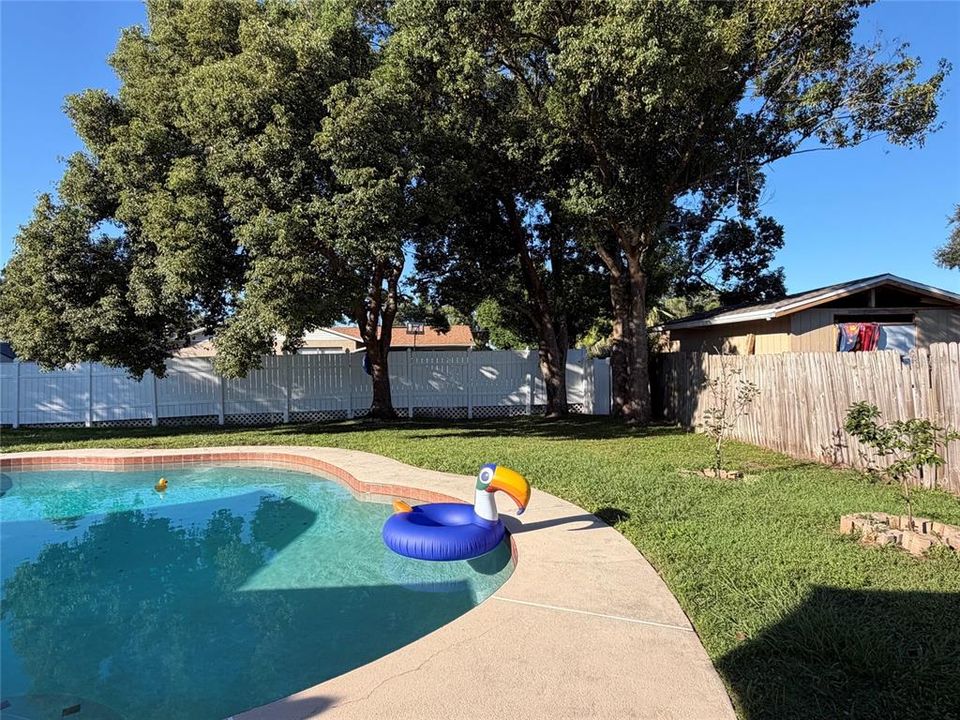 For Rent: $2,500 (3 beds, 1 baths, 1596 Square Feet)
