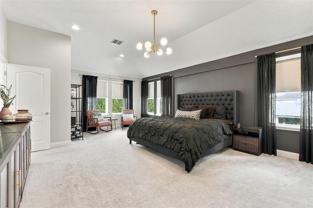 For Sale: $660,000 (4 beds, 3 baths, 2745 Square Feet)